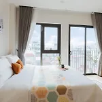 Myrcella Urban Apartment